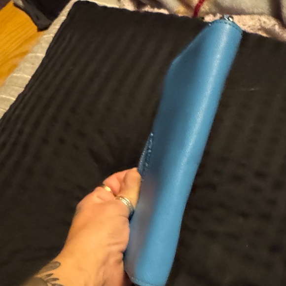 Kate Spade Sky Blue Zip Wallet - Picture 9 of 14